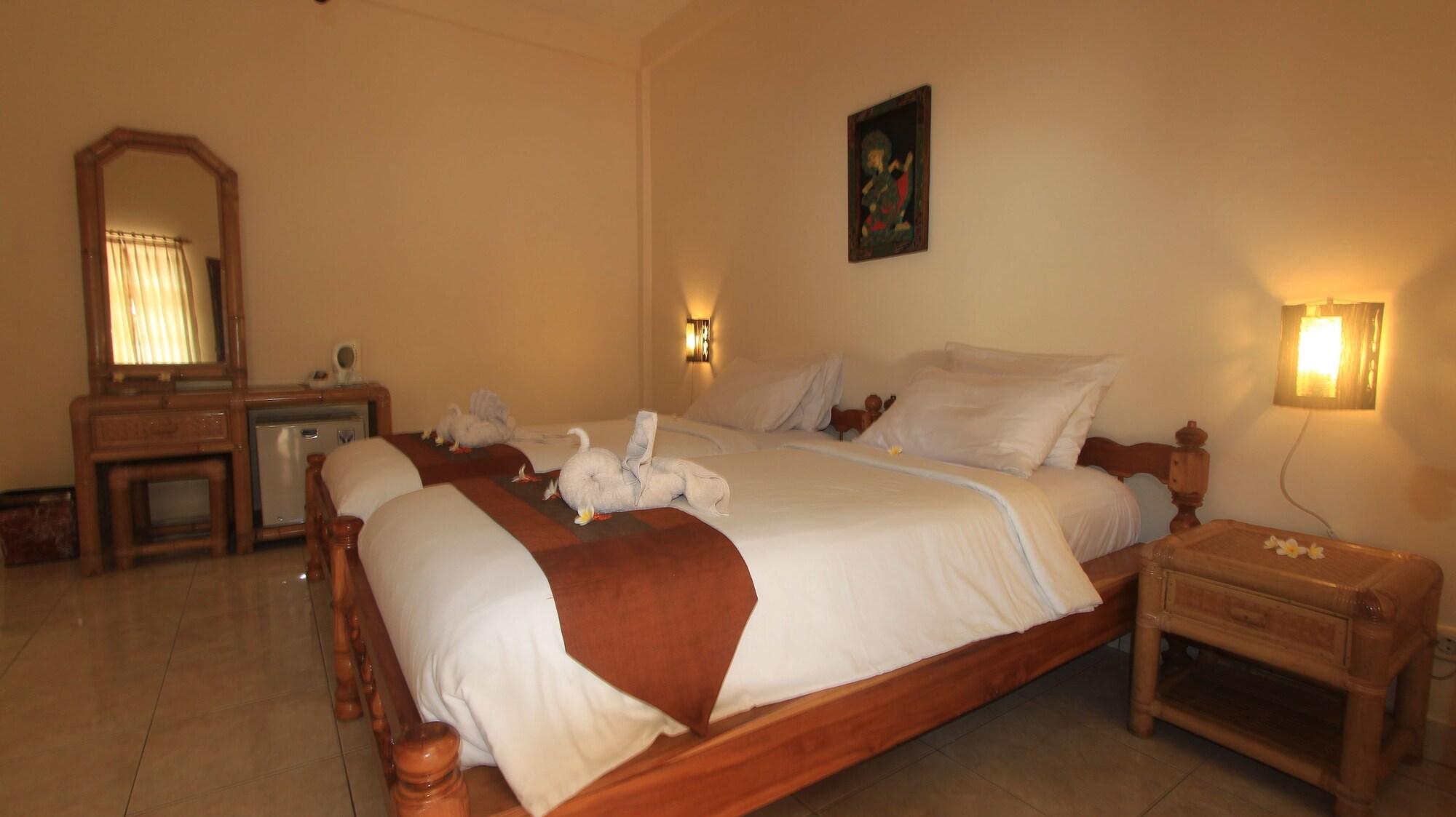 Hotel Chonos Ловіна Екстер'єр фото