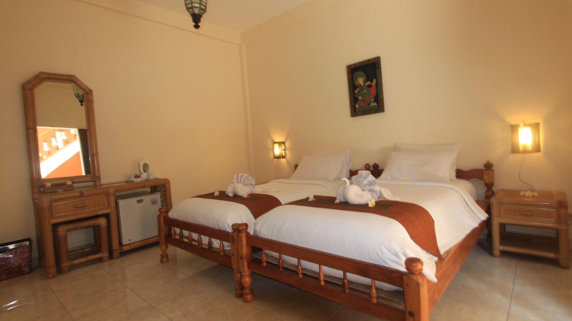 Hotel Chonos Ловіна Екстер'єр фото