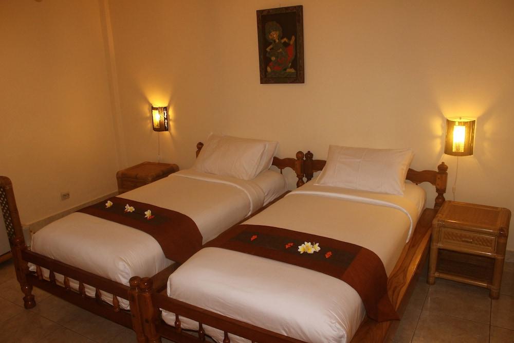 Hotel Chonos Ловіна Екстер'єр фото
