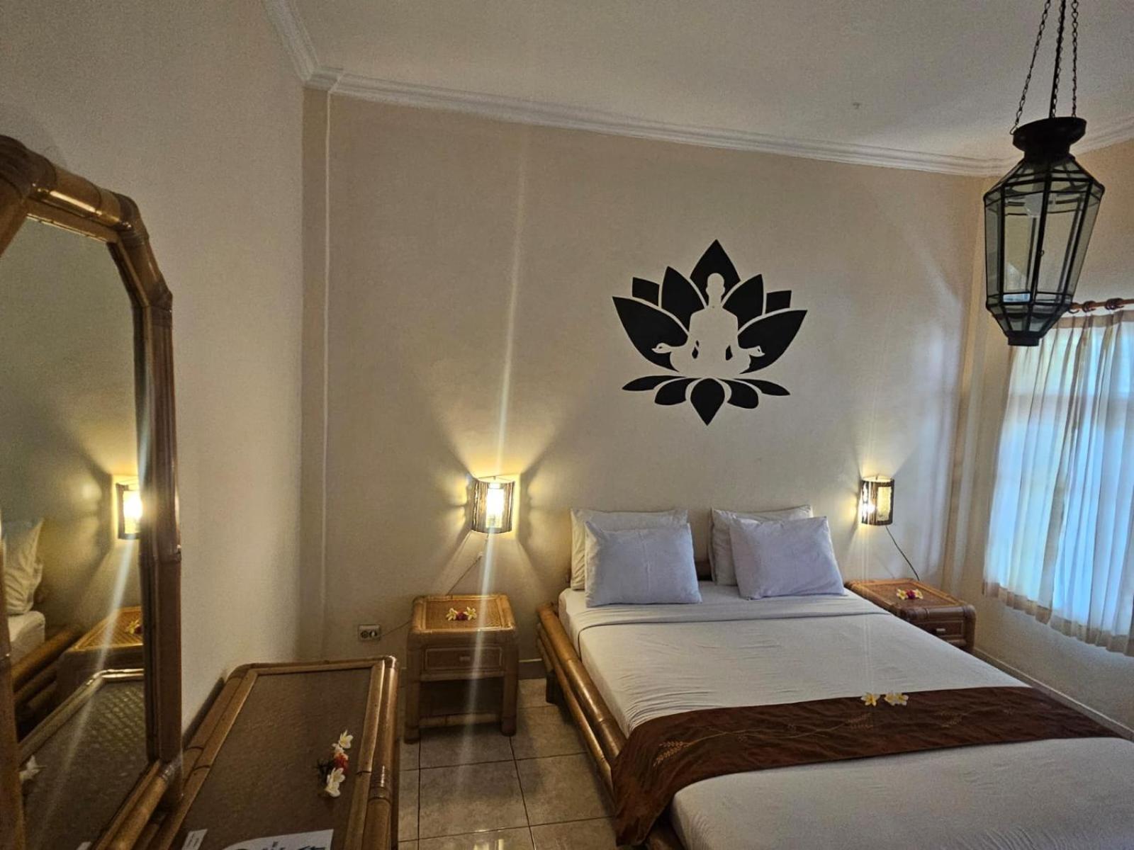 Hotel Chonos Ловіна Екстер'єр фото