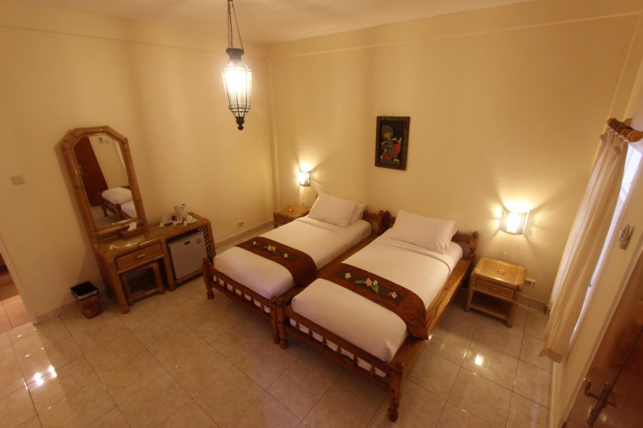 Hotel Chonos Ловіна Екстер'єр фото